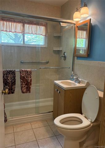 2 Dwarf Lane, Wantagh, NY 11793
