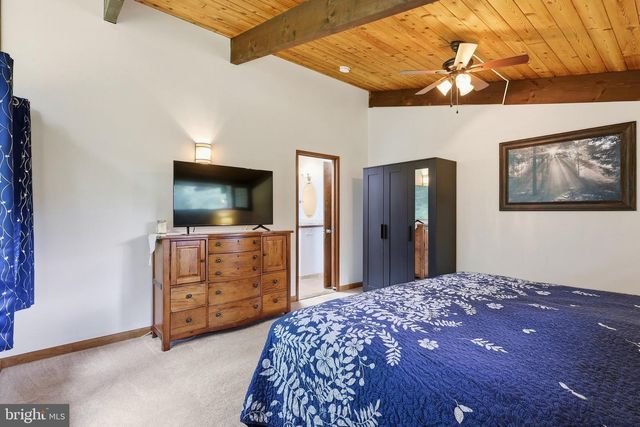 6445 STEEPLE CHASE LN, Manassas, VA 20111
