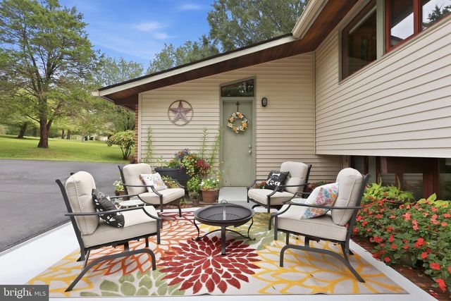 6445 STEEPLE CHASE LN, Manassas, VA 20111