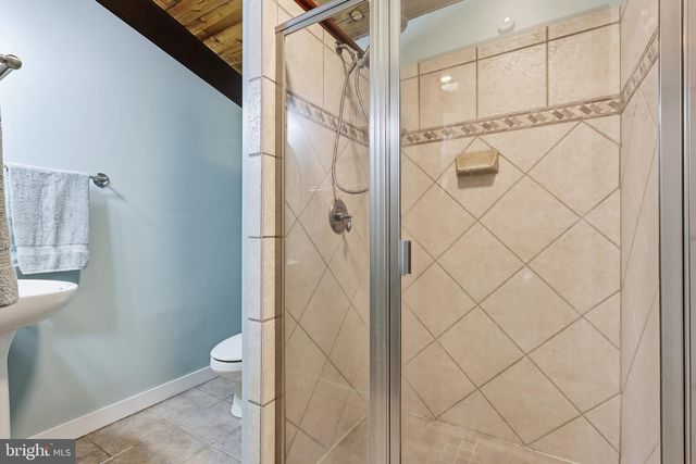 6445 STEEPLE CHASE LN, Manassas, VA 20111