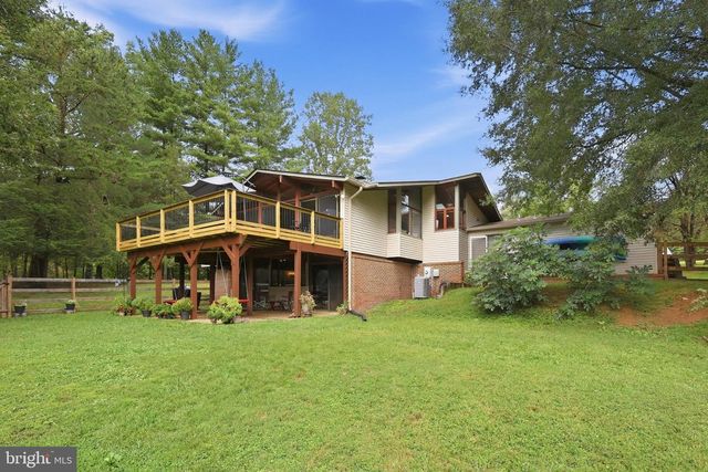 6445 STEEPLE CHASE LN, Manassas, VA 20111