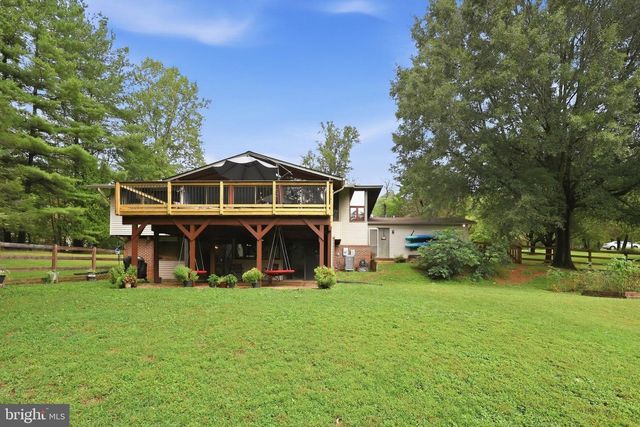 6445 STEEPLE CHASE LN, Manassas, VA 20111