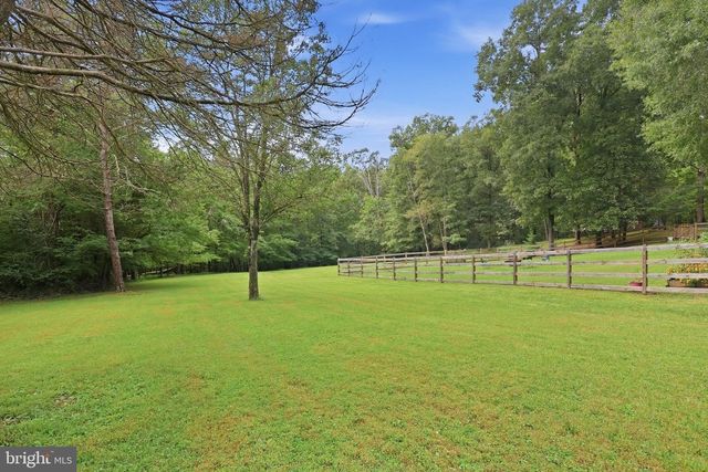 6445 STEEPLE CHASE LN, Manassas, VA 20111