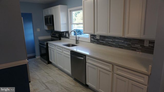5854 DEALE CHURCHTON RD RD, Deale, MD 20751