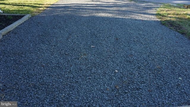 5854 DEALE CHURCHTON RD RD, Deale, MD 20751