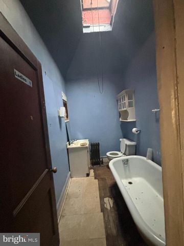 5643 ANGORA TER, Philadelphia, PA 19143
