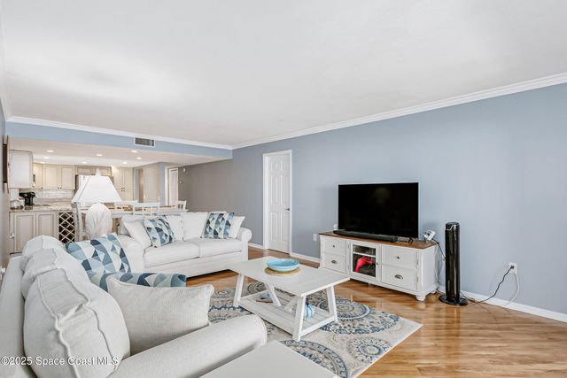 190 Escambia Lane 402, Cocoa Beach, FL 32931