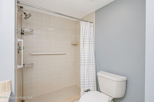 190 Escambia Lane 402, Cocoa Beach, FL 32931