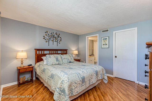 190 Escambia Lane 402, Cocoa Beach, FL 32931