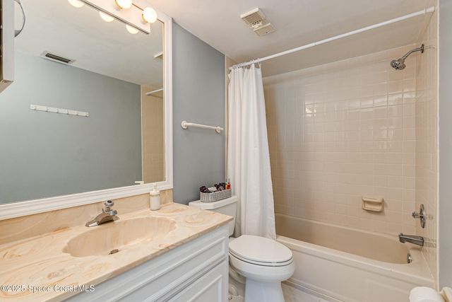 190 Escambia Lane 402, Cocoa Beach, FL 32931