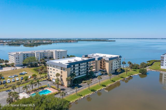 190 Escambia Lane 402, Cocoa Beach, FL 32931