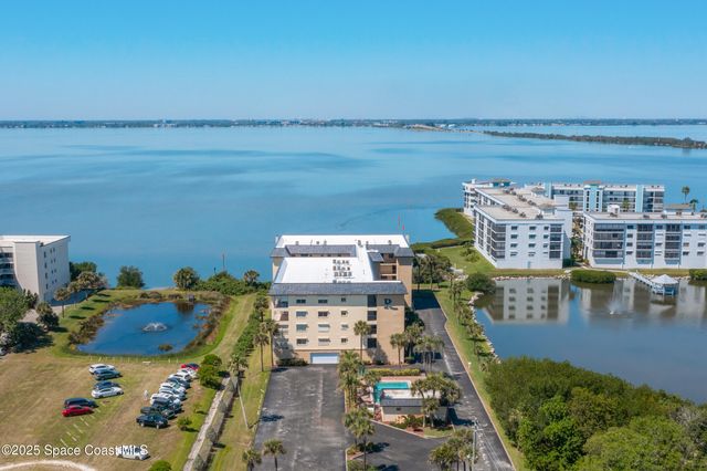 190 Escambia Lane 402, Cocoa Beach, FL 32931