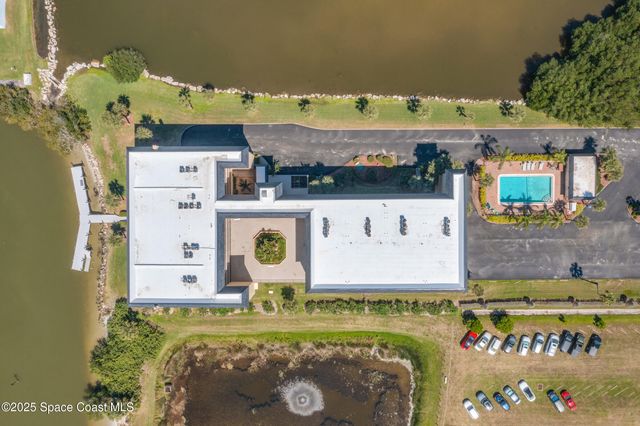 190 Escambia Lane 402, Cocoa Beach, FL 32931