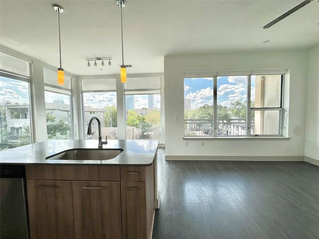 2111 Westheimer Road 1127, Houston, TX 77098