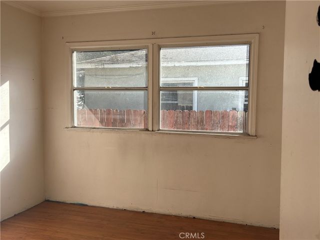 6331 Columbus Avenue, Van Nuys, CA 91411