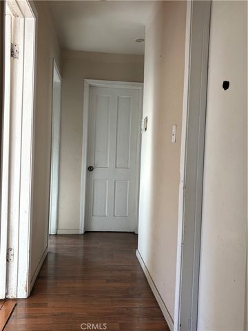 6331 Columbus Avenue, Van Nuys, CA 91411