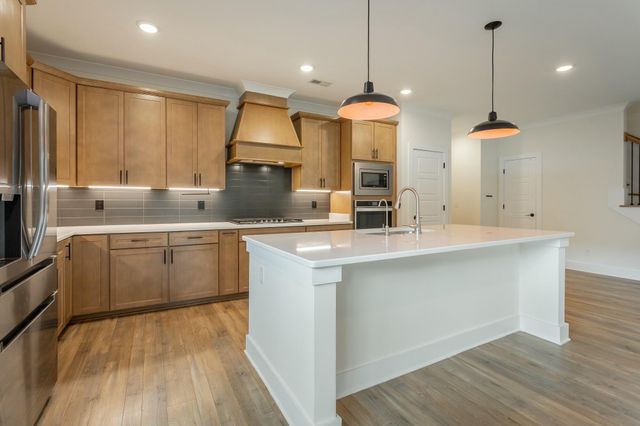 5735 Acadia Drive, Chattanooga, TN 37415