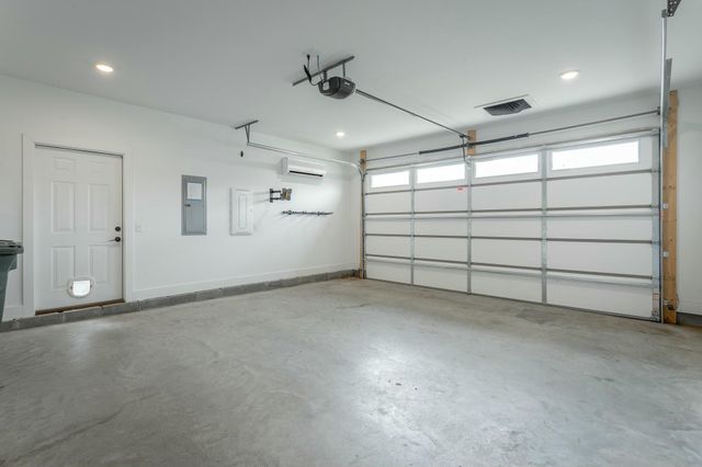5735 Acadia Drive, Chattanooga, TN 37415