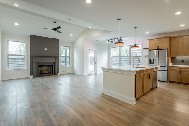 5735 Acadia Drive, Chattanooga, TN 37415