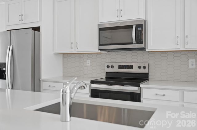 1124 Kokomo Lane 68, Charlotte, NC 28206