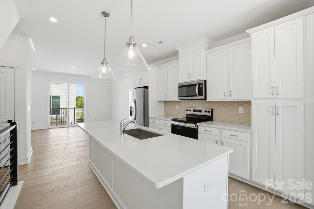 1124 Kokomo Lane 68, Charlotte, NC 28206