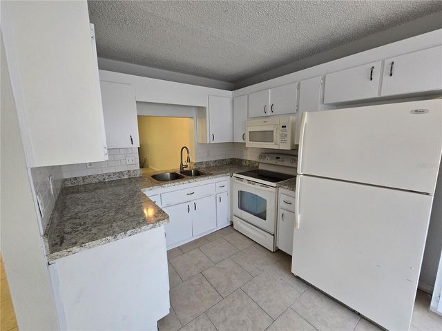 7741 FOREST TRAIL 3, Port Richey, FL 34668