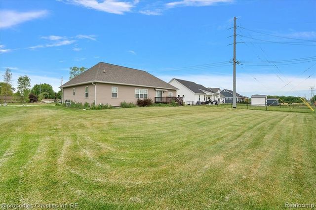 5197 June Drive, Almont, MI 48003