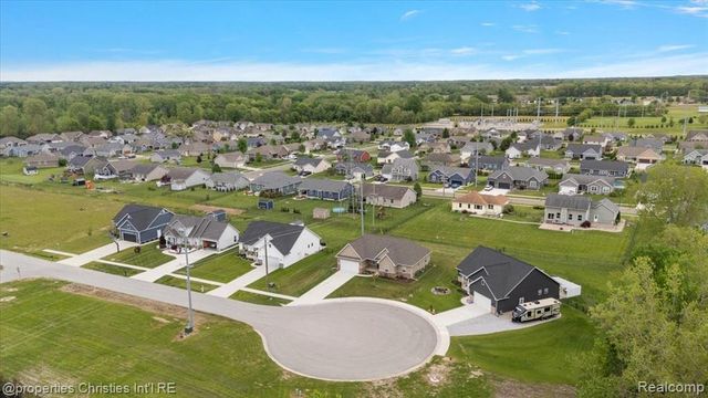 5197 June Drive, Almont, MI 48003
