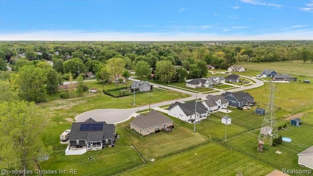 5197 June Drive, Almont, MI 48003