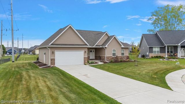 5197 June Drive, Almont, MI 48003