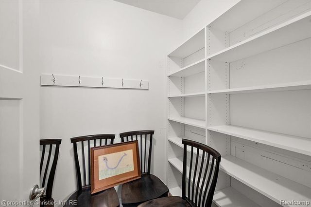 5197 June Drive, Almont, MI 48003
