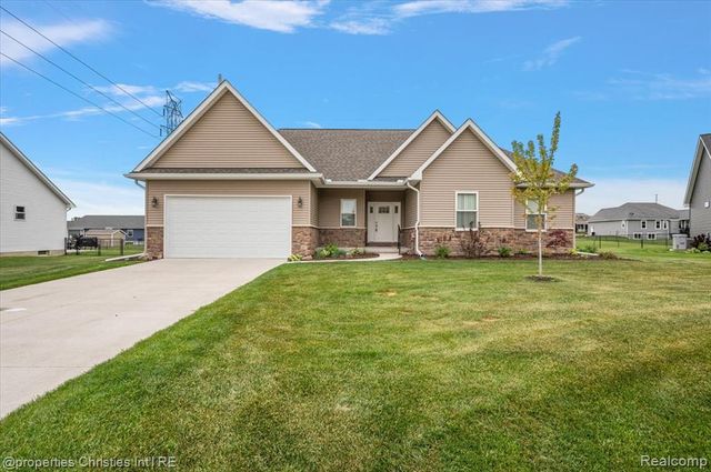 5197 June Drive, Almont, MI 48003