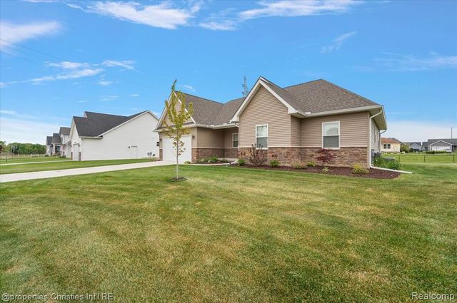 5197 June Drive, Almont, MI 48003