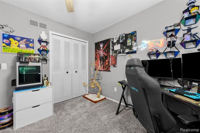 35766 Union Lake Road, Harrison Twp, MI 48045