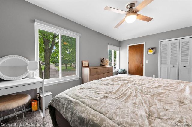 35766 Union Lake Road, Harrison Twp, MI 48045