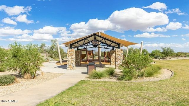 14766 W GRAY FOX Trail, Surprise, AZ 85387