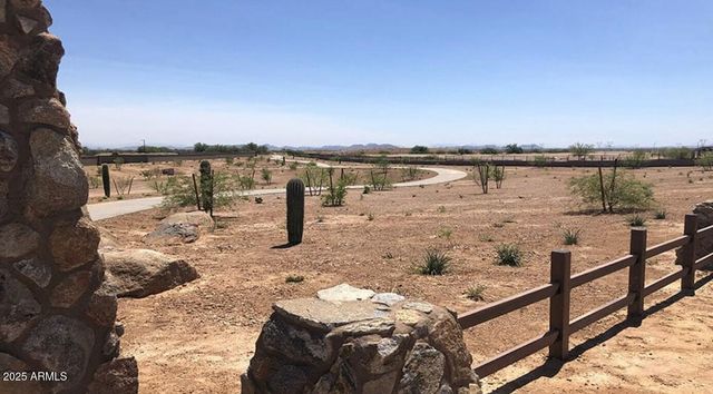 14766 W GRAY FOX Trail, Surprise, AZ 85387