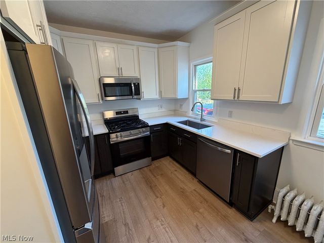 12988 Clifton Boulevard, Lakewood, OH 44107