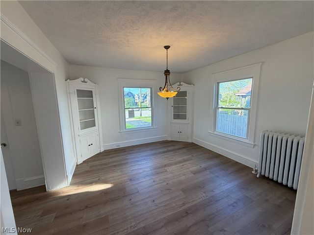 12988 Clifton Boulevard, Lakewood, OH 44107