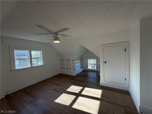 12988 Clifton Boulevard, Lakewood, OH 44107