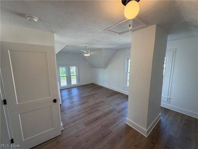 12988 Clifton Boulevard, Lakewood, OH 44107