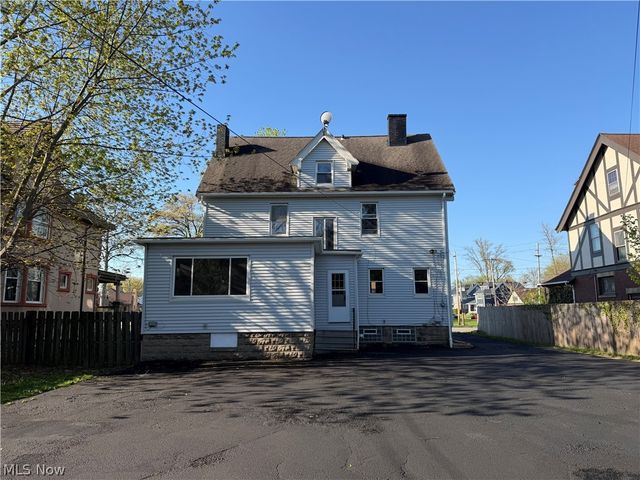 12988 Clifton Boulevard, Lakewood, OH 44107