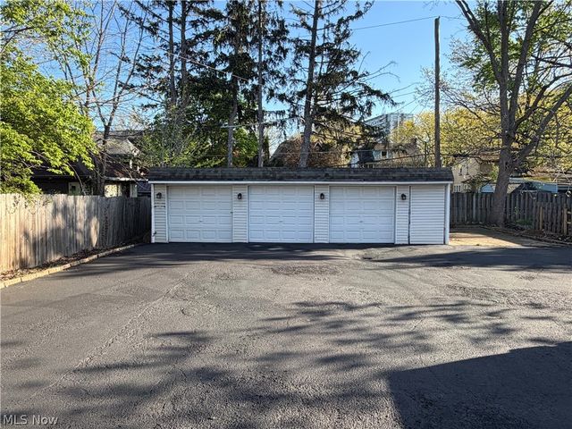 12988 Clifton Boulevard, Lakewood, OH 44107