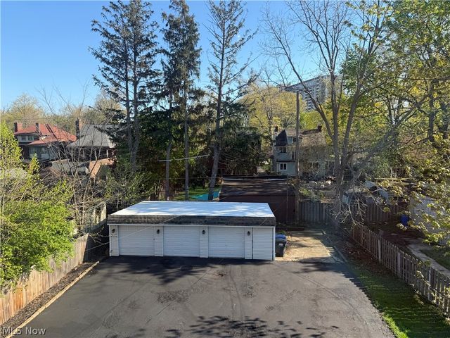 12988 Clifton Boulevard, Lakewood, OH 44107