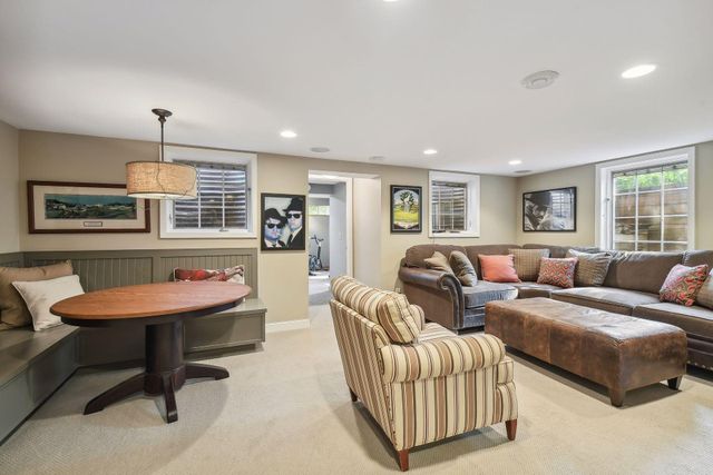 5423 Abbott Place, Edina, MN 55410