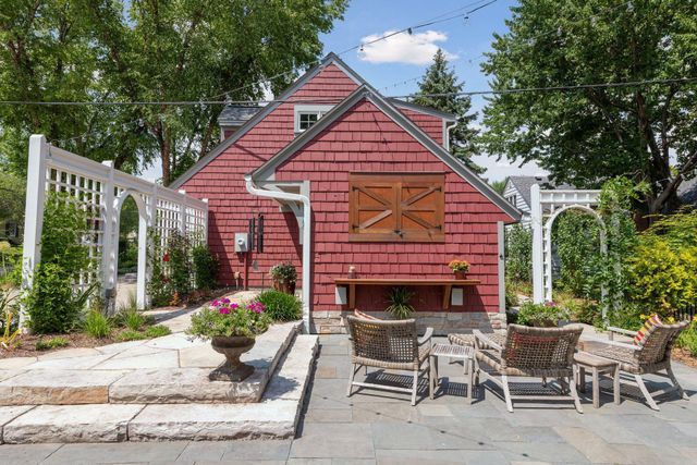 5423 Abbott Place, Edina, MN 55410