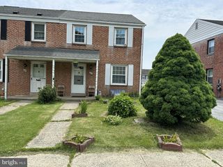 662 HERSHEY AVE, Lancaster, PA 17603