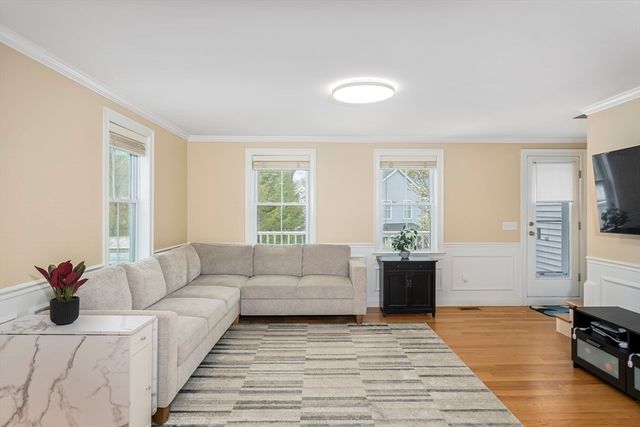 8 High St B1, Acton, MA 01720