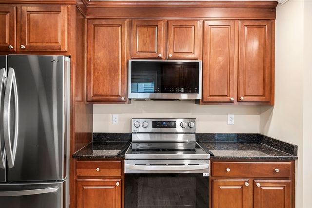 8 High St B1, Acton, MA 01720