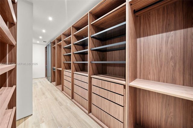 4430 Nautilus Dr, Miami Beach, FL 33140